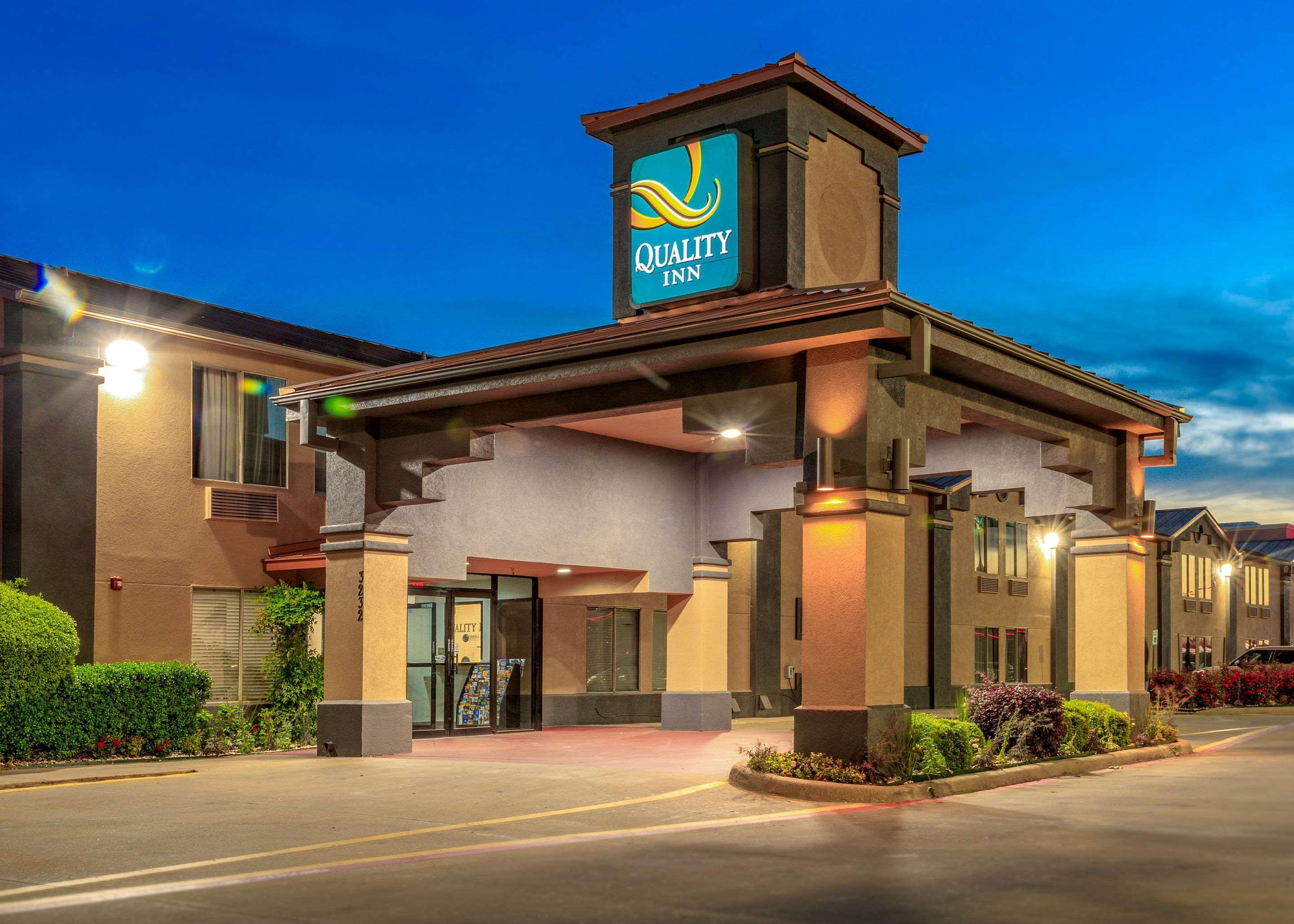 Quality Inn Forest Hill - Fort Worth South Esterno foto